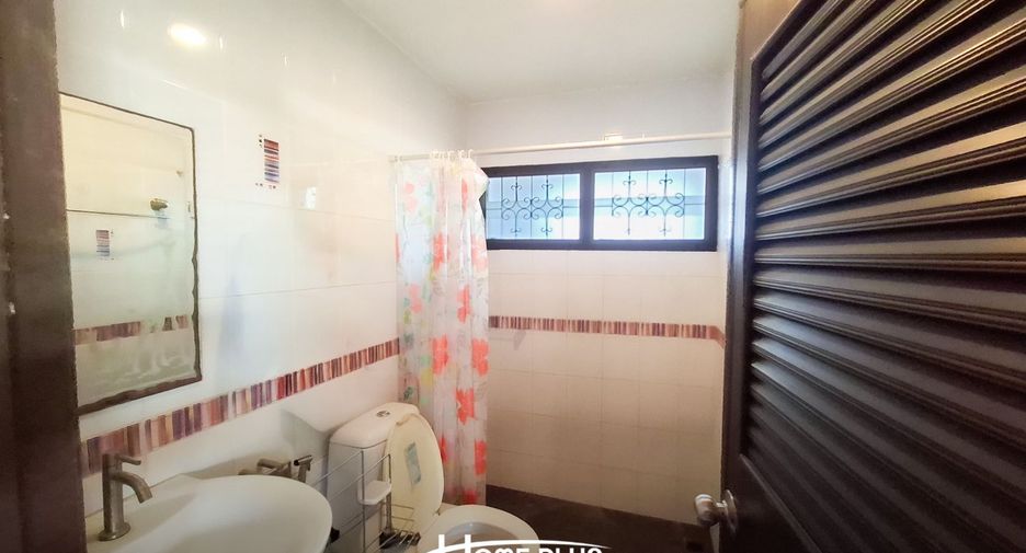 For sale 3 ベッドルーム house in Mueang Pathum Thani, Pathum Thani