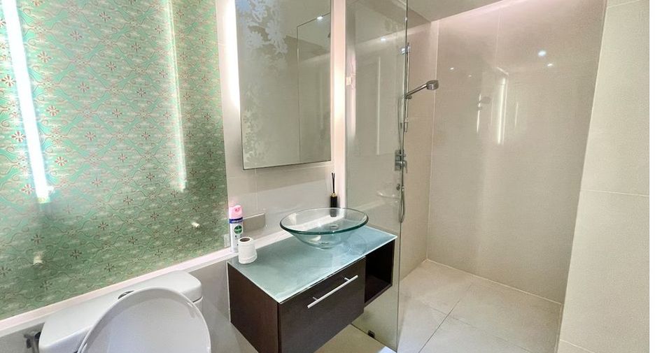 Condo en alquiler de 2 habitaciones en Bang Lamung, Chonburi