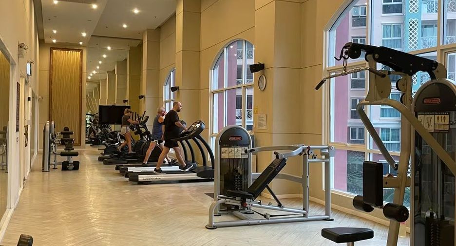 Condo en alquiler de 2 habitaciones en Bang Lamung, Chonburi