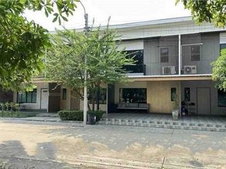 For rent 6 bedrooms house in Bang Bua Thong, Nonthaburi