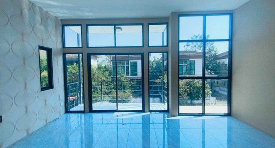 For sale 3 bedrooms townhouse in Samoeng, Chiang Mai
