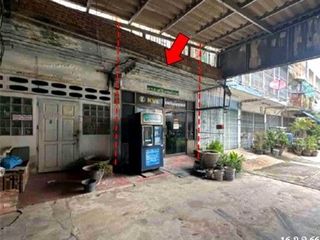出售 1 卧室 商业空间 在 Wang Thong Lang, 曼谷