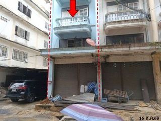 For sale 1 bed retail Space in Lat Krabang, Bangkok