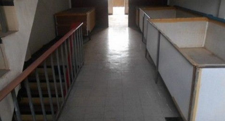 For sale 1 bed retail Space in Thung Khru, Bangkok