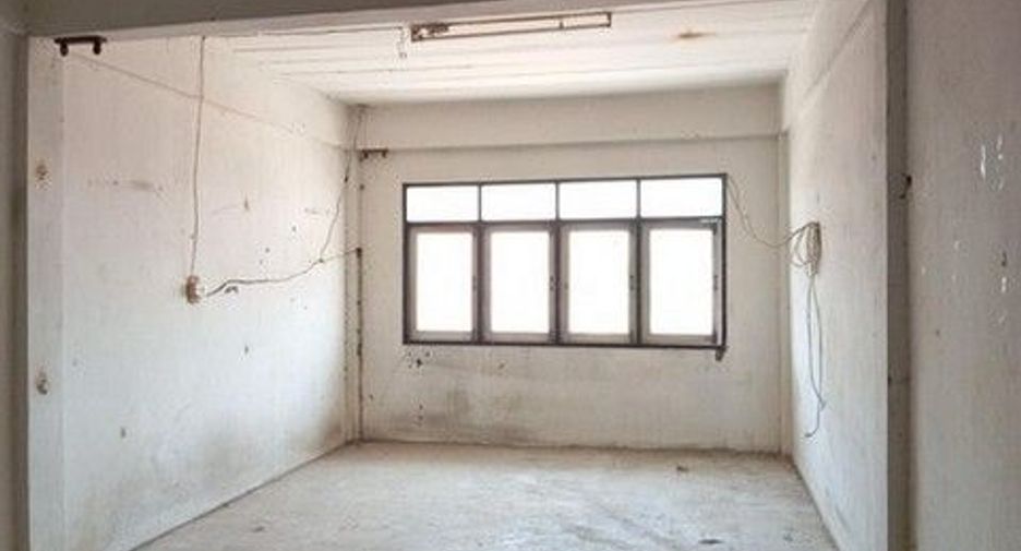 For sale 1 bed retail Space in Bang Bon, Bangkok
