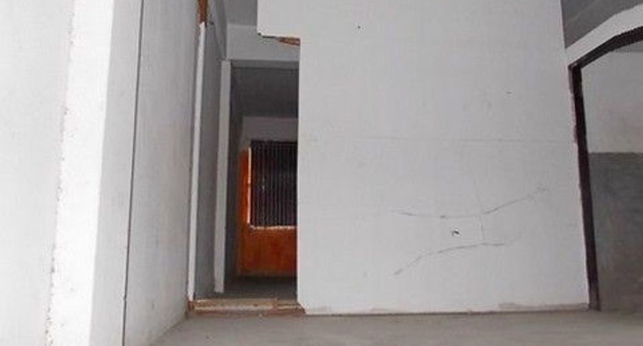 For sale 1 bed retail Space in Sai Mai, Bangkok