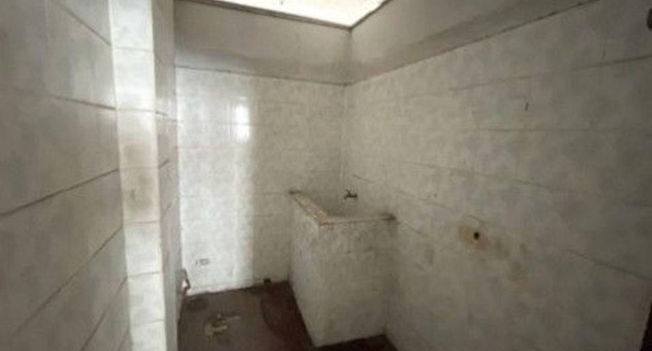 For sale 1 bed retail Space in Bang Bon, Bangkok