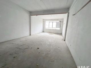 For sale 1 bed retail Space in Bang Kapi, Bangkok