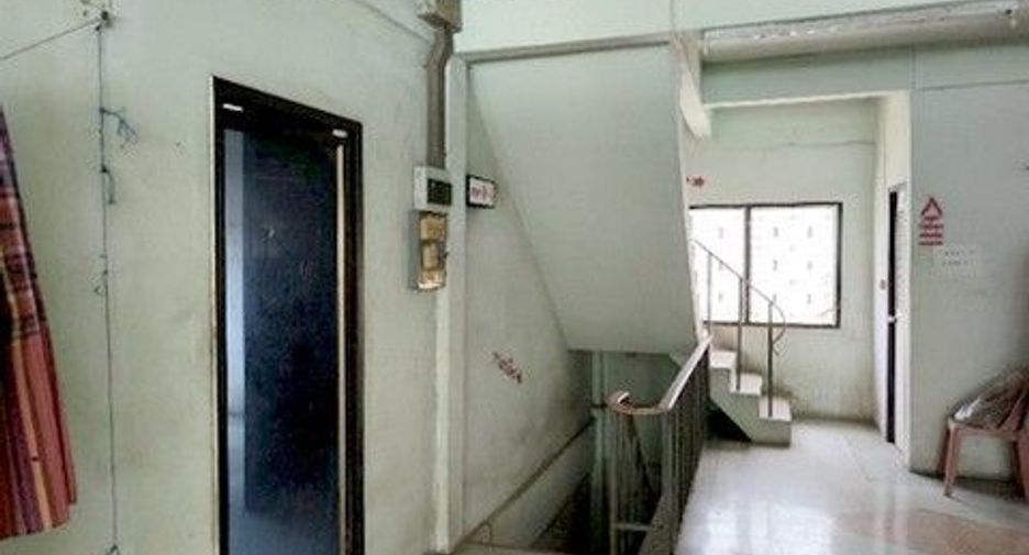 For sale 1 bed retail Space in Bang Khae, Bangkok