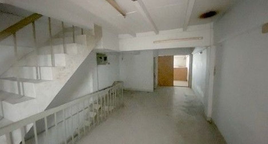 For sale 1 bed retail Space in Bang Khen, Bangkok