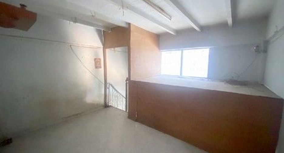For sale 1 bed retail Space in Bang Khen, Bangkok