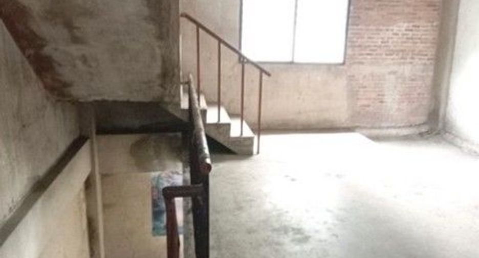For sale 1 bed retail Space in Bang Khun Thian, Bangkok