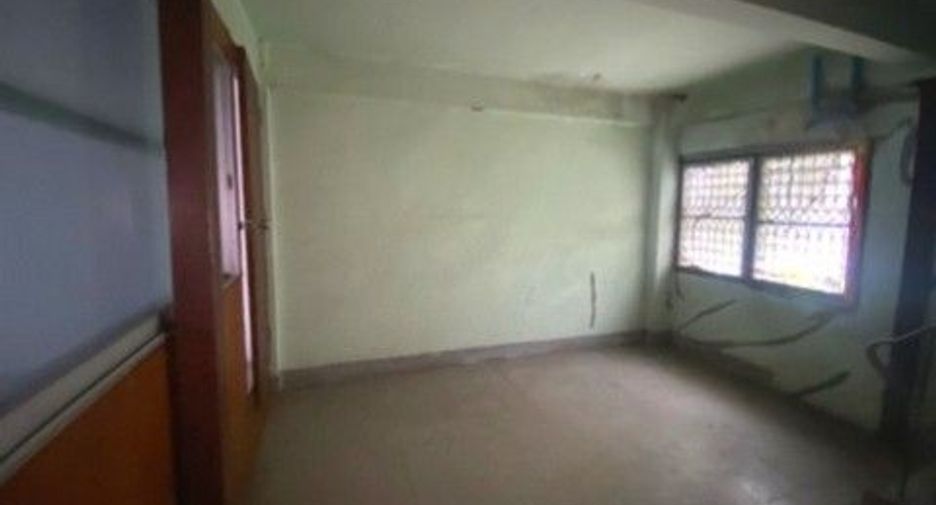 Gewerbefläche zum Kauf mit 1 Zimmer in Lak Si, Bangkok