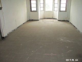 For sale 1 bed retail Space in Bang Khun Thian, Bangkok
