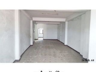 出售 1 卧室 商业空间 在 Yan Nawa, 曼谷