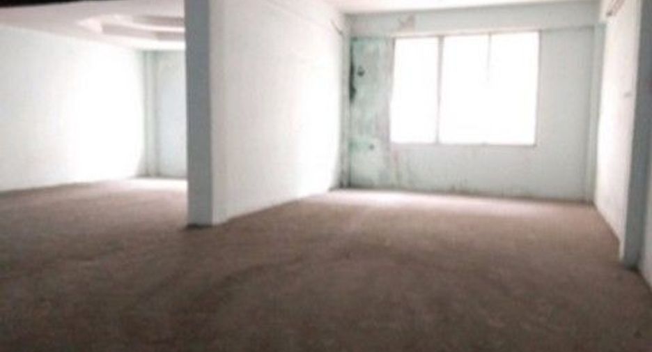 For sale 1 bed retail Space in Nong Khaem, Bangkok