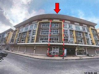 For sale 1 bed retail Space in Lat Krabang, Bangkok