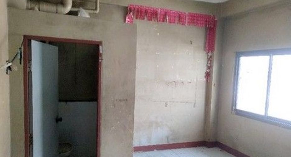 For sale 1 bed retail Space in Bang Khun Thian, Bangkok