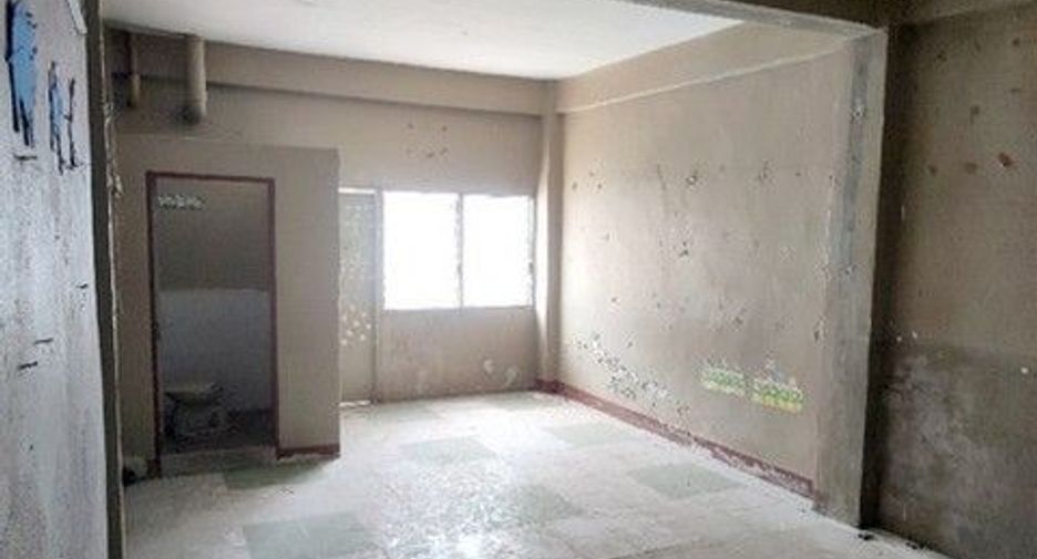 For sale 1 bed retail Space in Bang Khun Thian, Bangkok