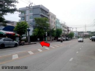 For sale 1 bed retail Space in Bang Khun Thian, Bangkok