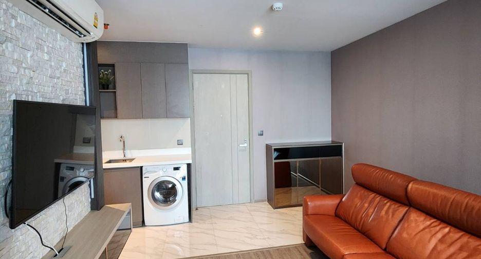 For sale 1 bed condo in Watthana, Bangkok