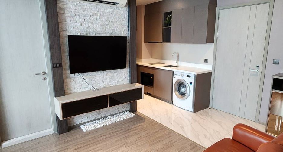 For sale 1 bed condo in Watthana, Bangkok