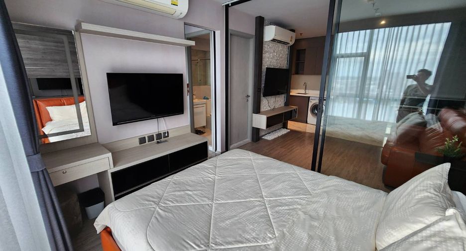 For sale 1 bed condo in Watthana, Bangkok