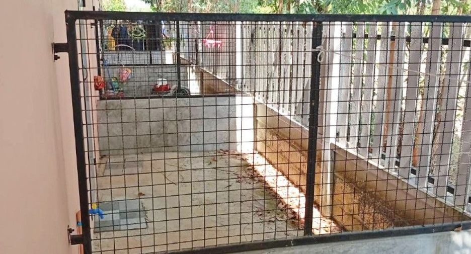 For sale 8 bedrooms serviced apartment in Kamphaeng Saen, Nakhon Pathom