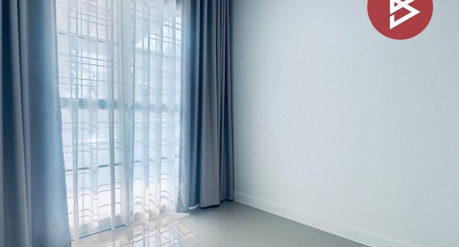 For sale 2 bedrooms townhouse in Mueang Pathum Thani, Pathum Thani