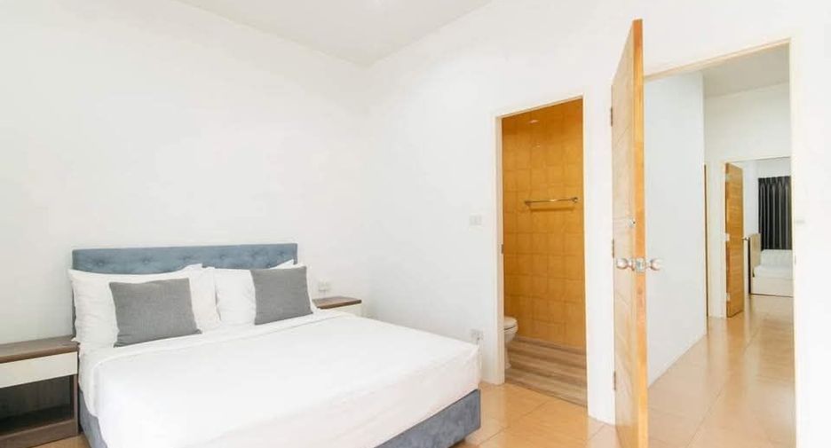 For sale 3 bedrooms townhouse in Hua Hin, Prachuap Khiri Khan