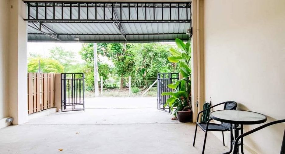 For sale 3 bedrooms townhouse in Hua Hin, Prachuap Khiri Khan