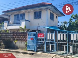 Reihenhaus zum Kauf mit 3 Zimmer in Sam Phran, Nakhon Pathom