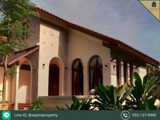 For sale 2 ベッドルーム house in Phra Khanong, Bangkok