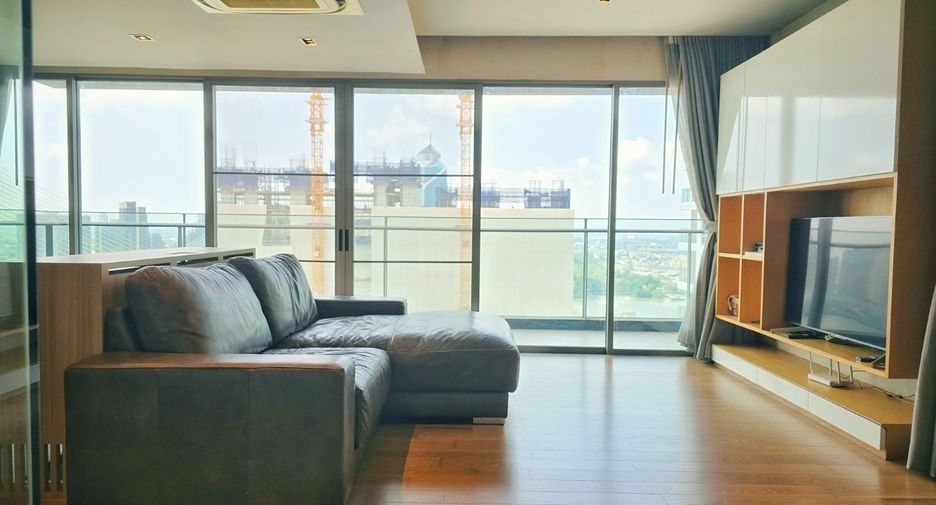 For sale 3 bedrooms condo in Yan Nawa, Bangkok
