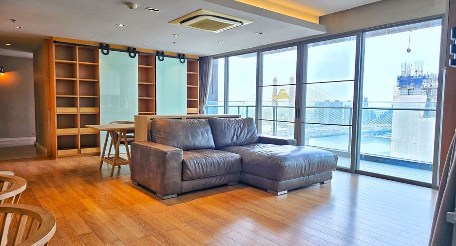For sale 3 bedrooms condo in Yan Nawa, Bangkok