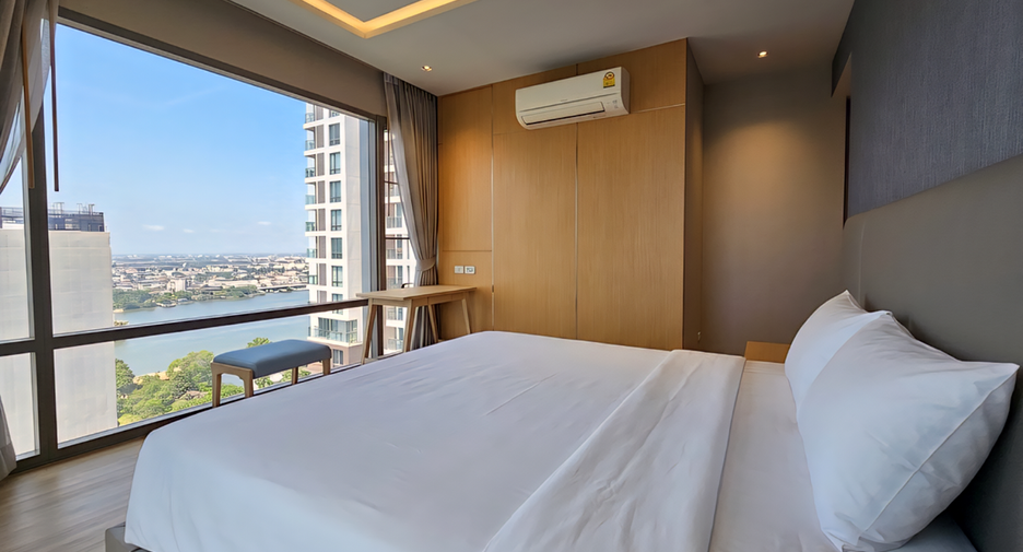 For sale 3 bedrooms condo in Yan Nawa, Bangkok