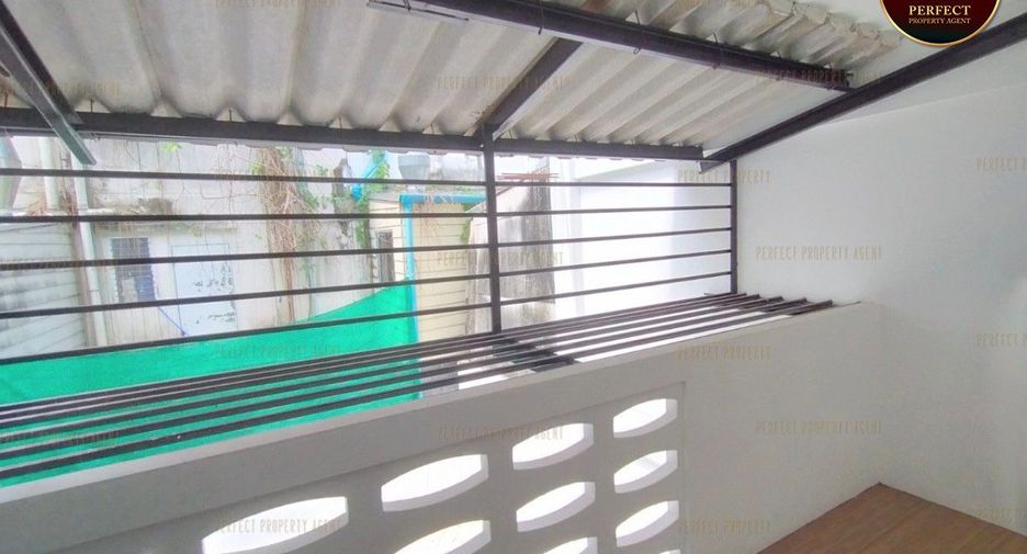 Gewerbefläche zum Kauf mit 5 Zimmer in Bang Khun Thian, Bangkok