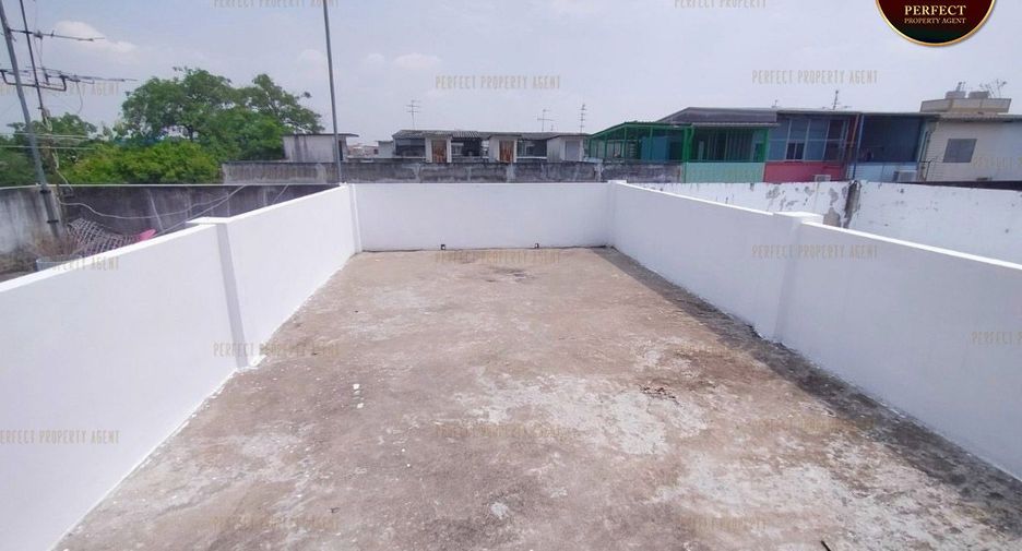 Gewerbefläche zum Kauf mit 5 Zimmer in Bang Khun Thian, Bangkok