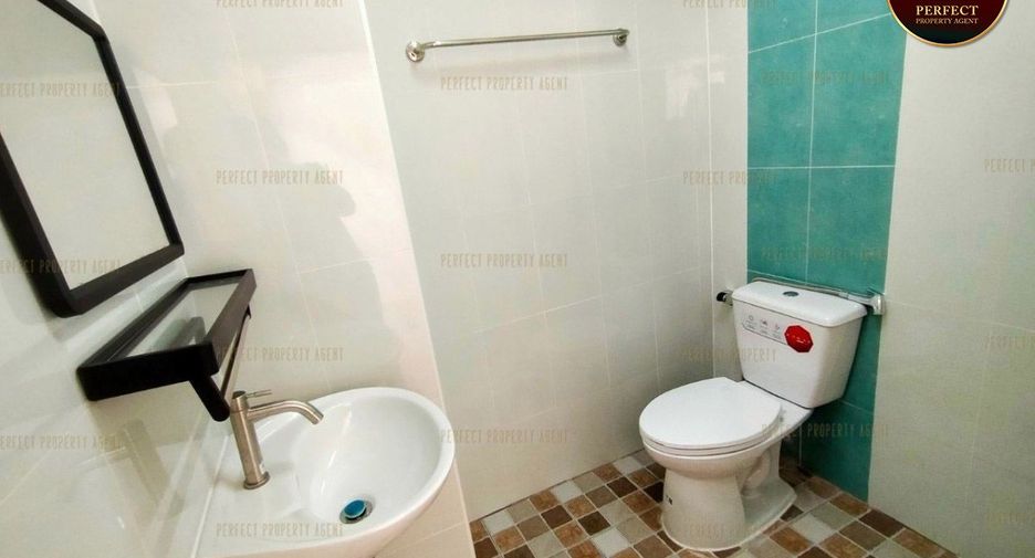 Gewerbefläche zum Kauf mit 5 Zimmer in Bang Khun Thian, Bangkok