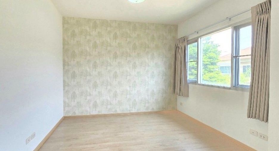 For sale 3 bedrooms house in Bang Phli, Samut Prakan