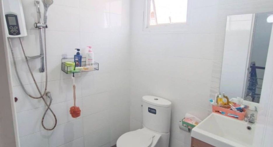 For sale 3 bedrooms house in Bang Pakong, Chachoengsao