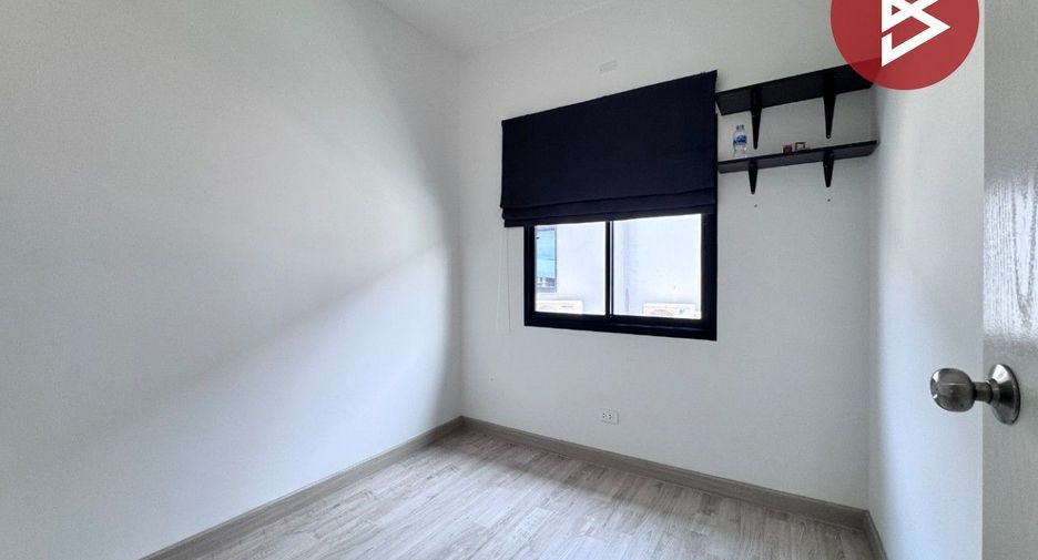 For rent そして for sale 3 ベッドルーム townhouse in Lam Luk Ka, Pathum Thani