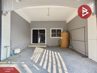 For sale 4 bedrooms townhouse in Mueang Samut Sakhon, Samut Sakhon