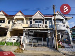 For sale 4 bedrooms townhouse in Mueang Samut Sakhon, Samut Sakhon