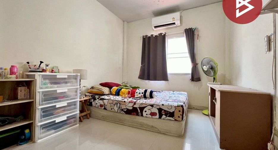 For sale 4 bedrooms townhouse in Bang Phli, Samut Prakan
