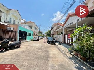 For sale 4 ベッドルーム townhouse in Bang Phli, Samut Prakan