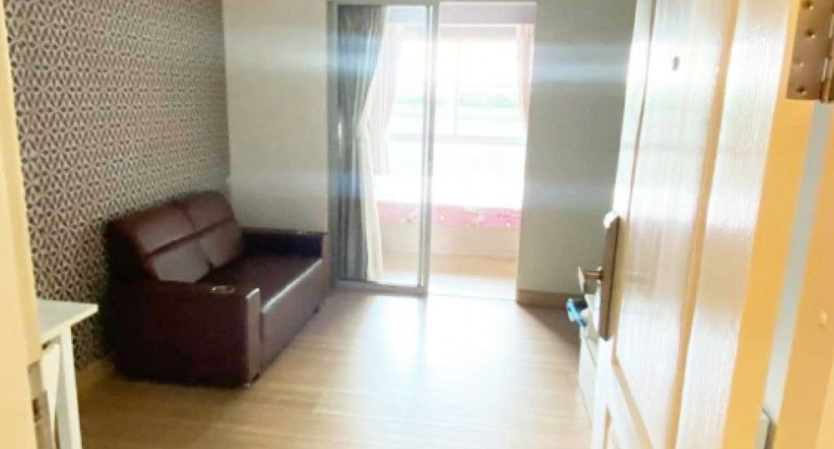 For sale 1 bed condo in Mueang Pathum Thani, Pathum Thani
