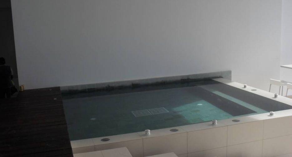 For rent 2 bedrooms condo in Bang Lamung, Chonburi