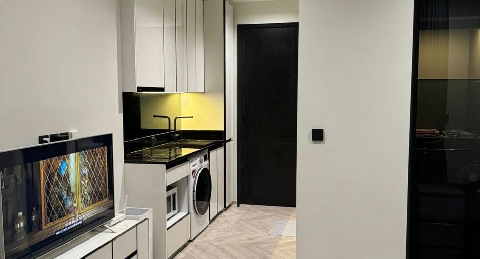 Condo en alquiler de 1 habitaciones en Khlong San, Bangkok