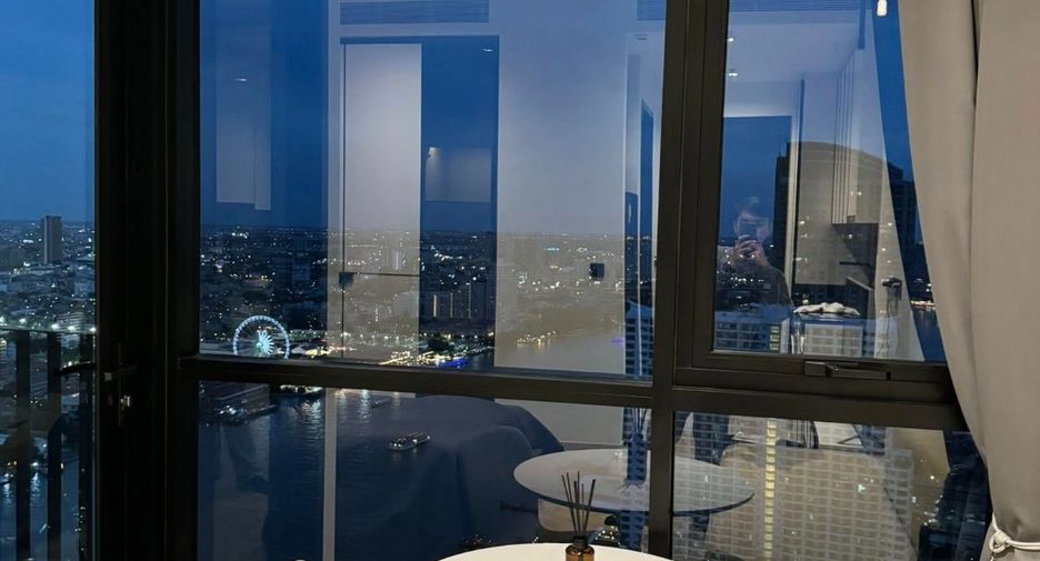 Condo en alquiler de 1 habitaciones en Khlong San, Bangkok